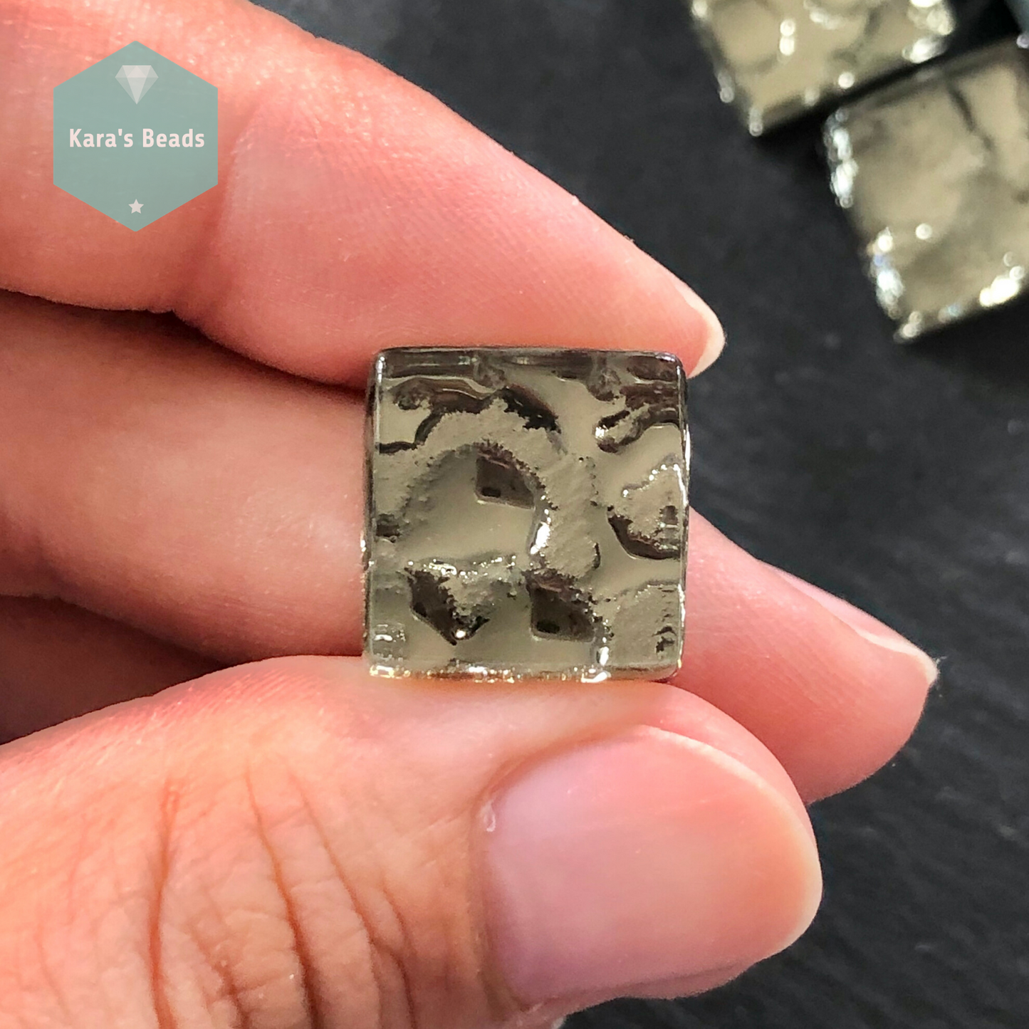 15x15 mm Double Sided Tile Liquid Metal 1 pc