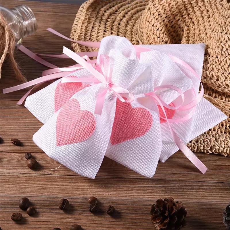 Heart Gift Bag - White & Pink