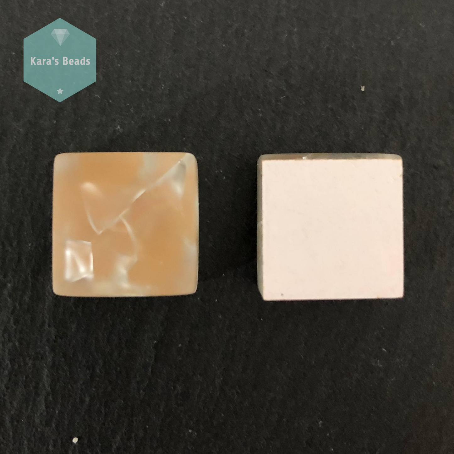 15x15 mm Crackle Tile Frost Cream 1 pc