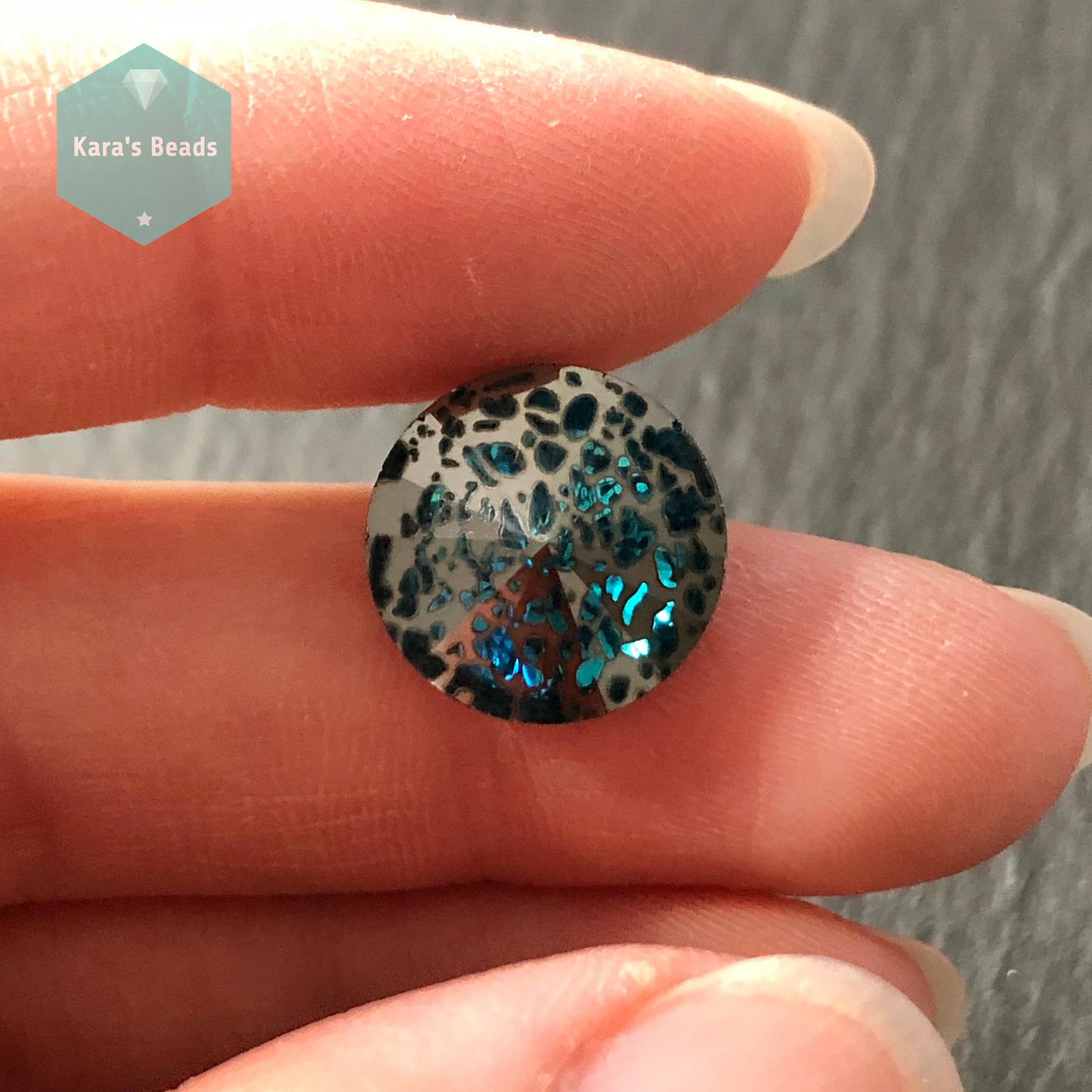 14 mm Rivoli Spotty Aquamarine Black 1 pc