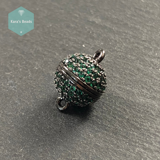 10 mm Black with Emerald Zircon Round Strong Magnetic Clasp 1 pc